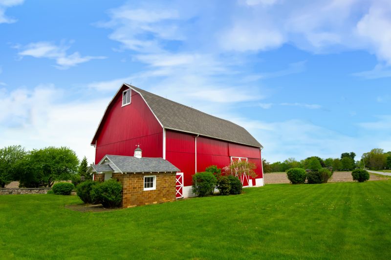 Barn Roof Construction in Kankakee County, IL