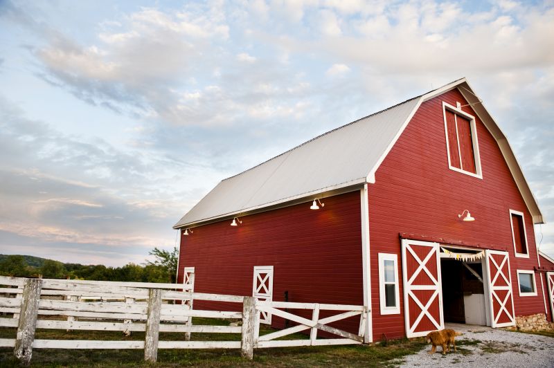 Pole Barn Roof Repair in Bourbonnais, IL